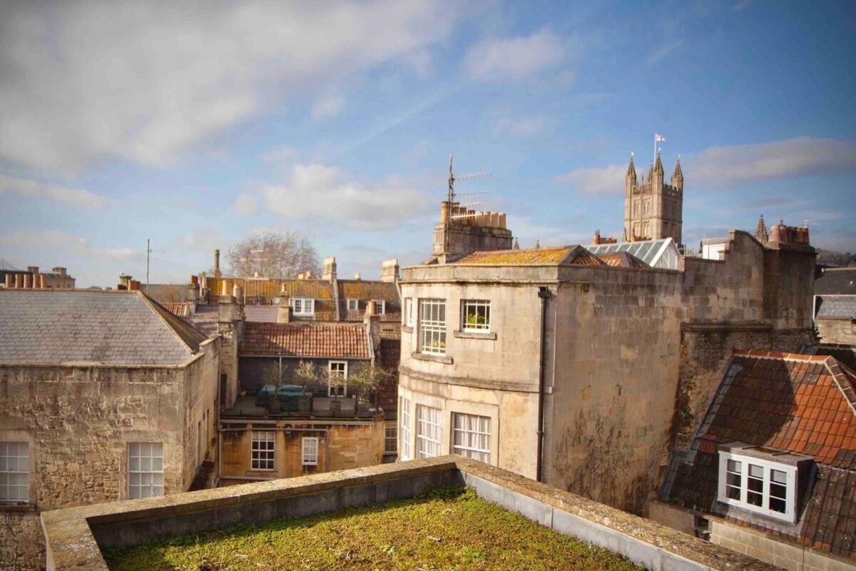 Georgian Loft - * Bath